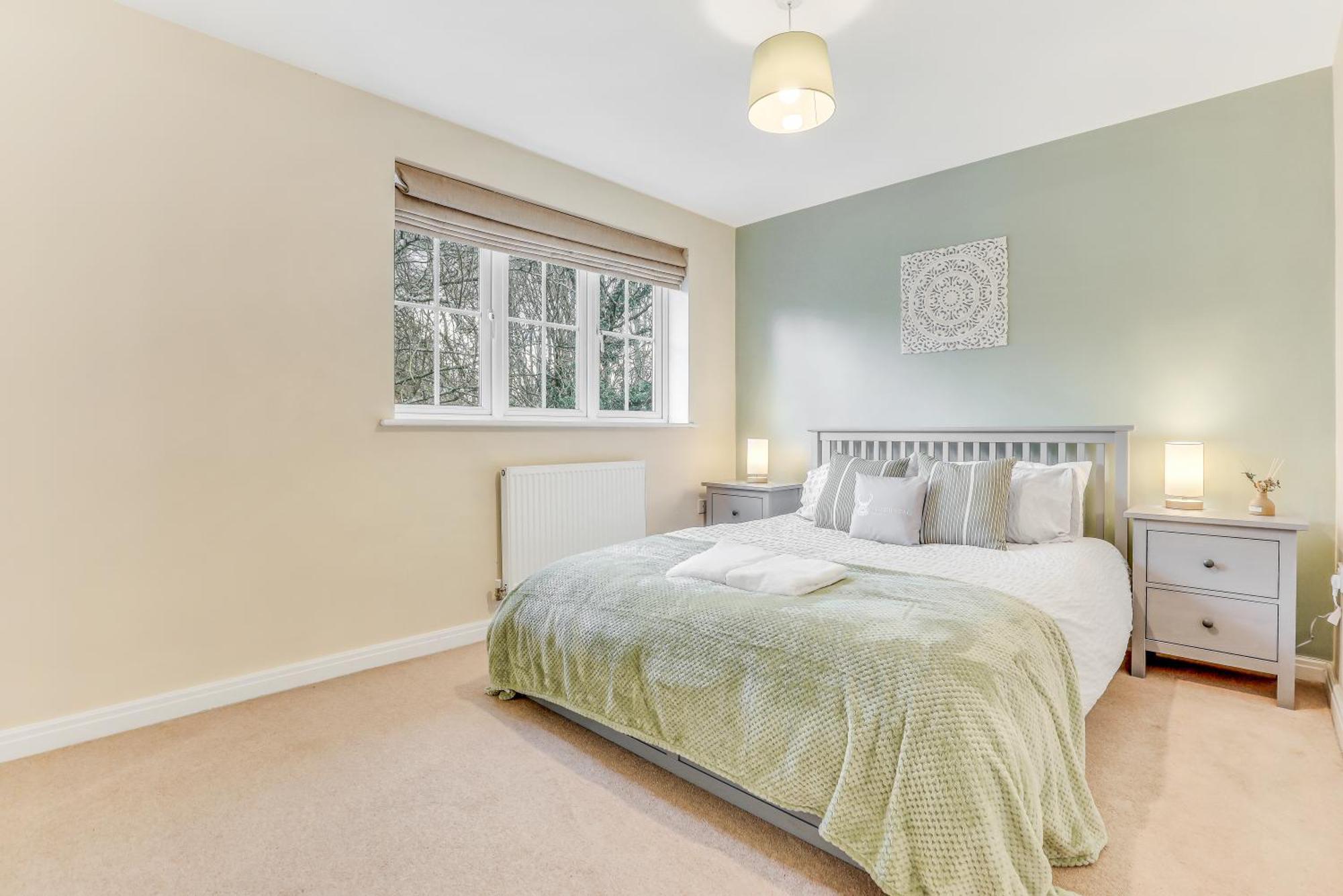 Silver Stag Properties, 3 Bedroom W Parking And Garden Smisby Exterior photo